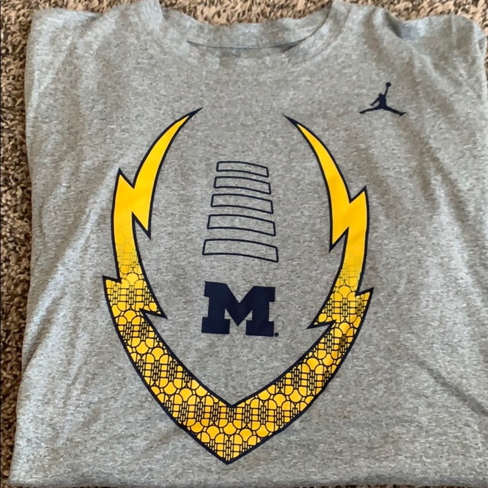 Dry Fit Michigan Football T-shirt